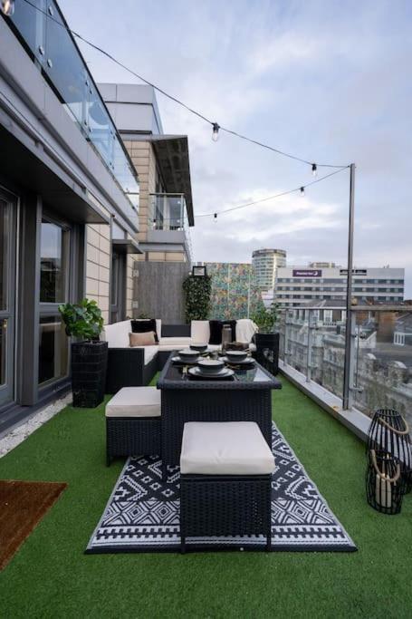 Penthouse Noir - Wyndale Living - Central Bham 2Br Birmingam Exterior foto